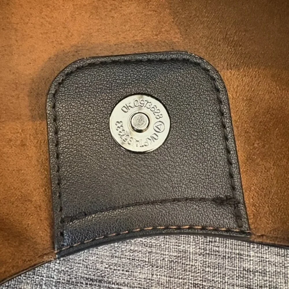 Sondra Roberts Squared Black Vegan pebbled Leather handbag satchel - Picture 11 of 12